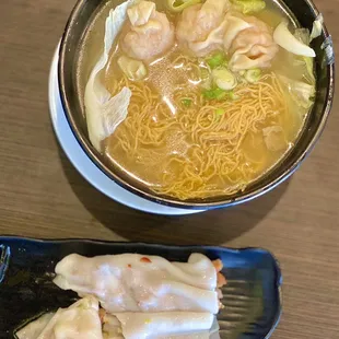 chef special 精選套餐: combo B; 鮮蝦雲吞麵/ Shrimp Wonton Noodle Soup, 叉燒腸粉/ BBQ Pork Rice Roll (10/2023)