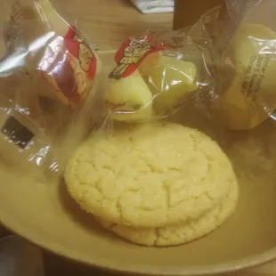 Finish with almond cookies and Fortune cookies