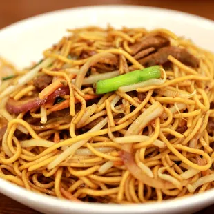 Roast pork Lo Mein