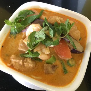 N2. Curry Laksa Mee