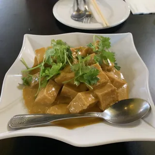 V19. Tofu Rendang