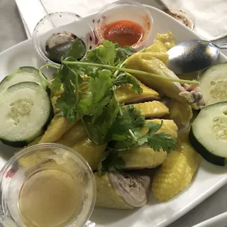 E6. Hainam Chicken (Half Chicken)