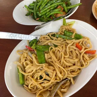 Vegetable Chow Mein
