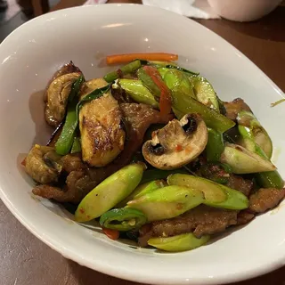Asparagus Spicy Beef