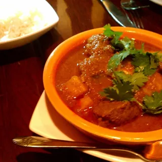 Burmese Style Curry Lamb