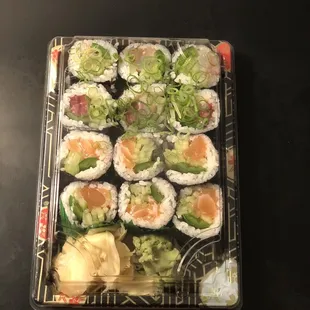 sushi, sashimi, sushi and sashimi, food