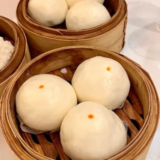 Steamed Egg Yolk Paste Bun