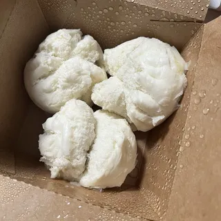 Steamed Chicken and Dried Scallop Bun