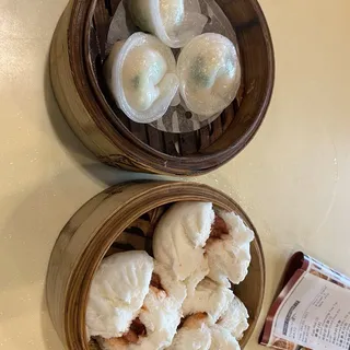 Shrimp Dumpling w/ Pea Tips