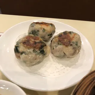 Pan-Fried Green Chive Cake