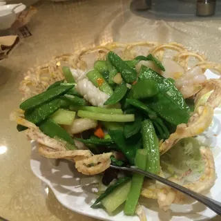 Mixed Seafood in Nest