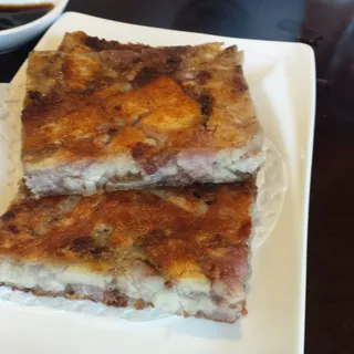 Pan-Fried Shredded Taro Cake