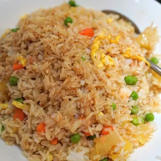 Pineapple Seafood Fried Rice