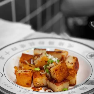 XO Sauce Turnip Cake | @whaevaeats