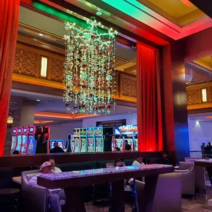 Mingle Bar
