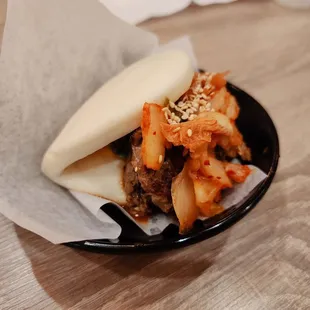 Bulgogi kimchi bun