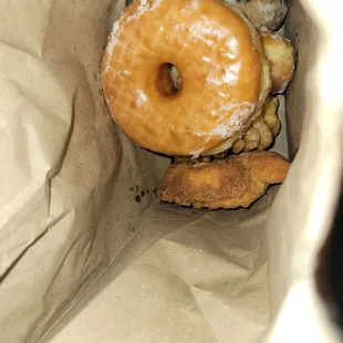 Glazed, blueberry, jelly, cruller, plain old fashioned