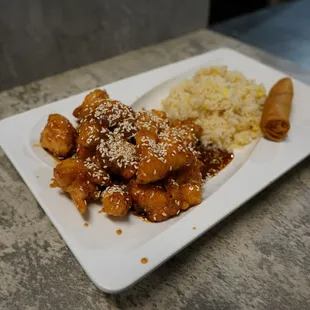 Sesame Chicken (Lunch Special)