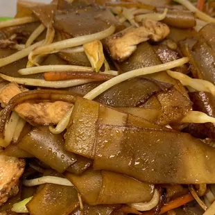 Chicken Chow Fun