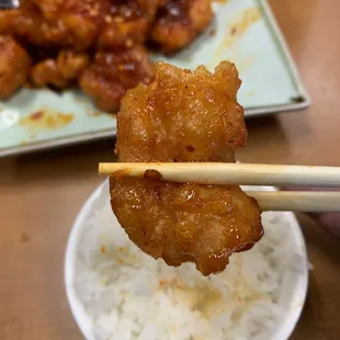 80. Crispy Fish Fillet with Hunan Sauce