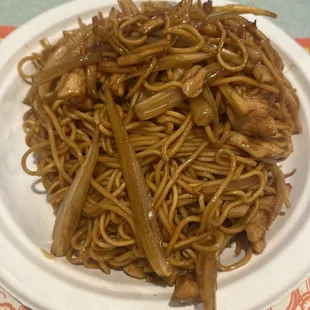 Chicken Lo Mein