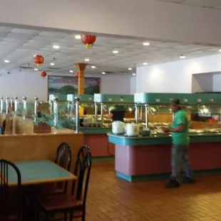 This is the four buffet tables hanging from appetizers to entrees ending in desserts and palate cleansers.