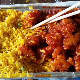 General Tsos chicken with dried rice