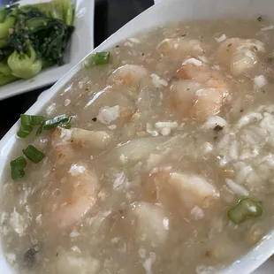 Shrimp with lobster sauce