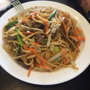 Beef Lo Mein