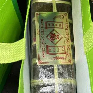 Bánh Tét 3 Màu Chay (Vegetarian 3 Color Vietnamese Rice Cakes)