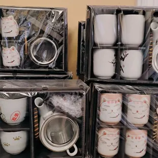 Tea Sets  10-12-2024