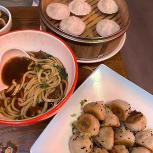 XLB, mini potstickers