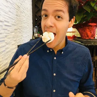 Eric V.