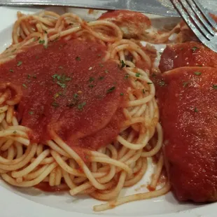 Yum. Chicken Parmesan was the Thursday special. It was great!!