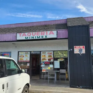 Don't come here worse service ever!!