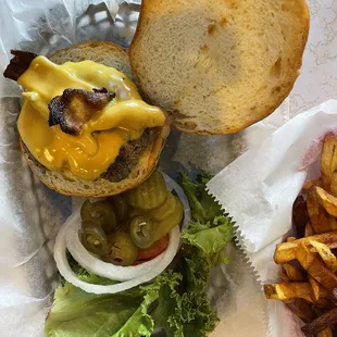 Cheeseburger with bacon.