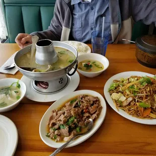 Mom's Birthday!  Yummy thai food!