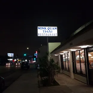 The restaurant sign.