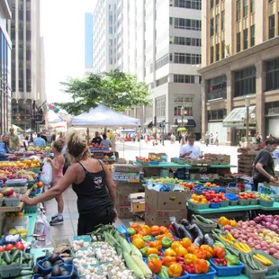farmers market