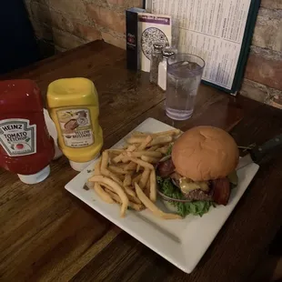 Seven Corners Burger