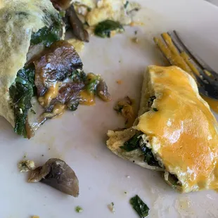 Mushroom Spinach &amp; Cheese Omelette