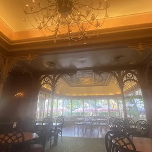 Very pretty interior 6-26-22