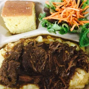 Braised Short Ribs and Grits