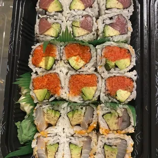 Lunch Any 3 Rolls