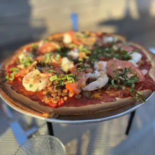 GF? DF?  They have GF pizza crust here.  And will custom make a pizza for you!