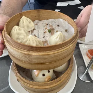 C2. Chicken Soup Dumpling (6pcs)