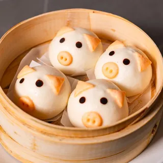 D8. Sweet Piggy Buns (4pcs)