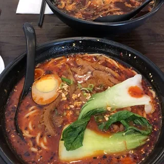 Beijing Noodles with Thick Savory Gravy