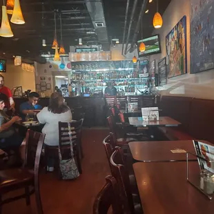 Minsky&apos;s Cafe and Bar