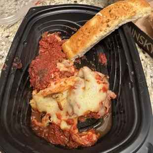 Meatballs and one breadstick
